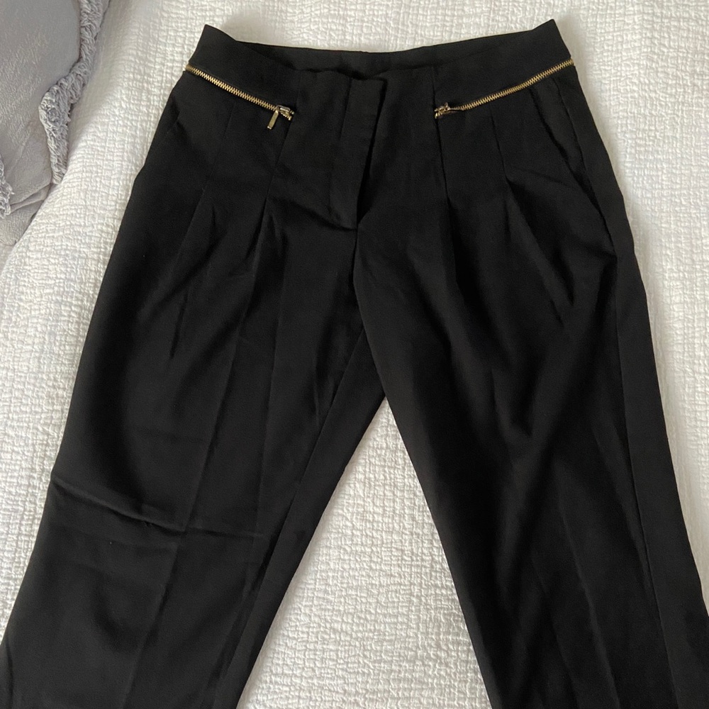 Stylish dress pant